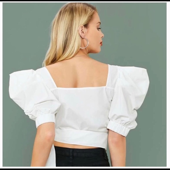 Puff sleeve wrap belted crop blouse - Picture 2 of 4